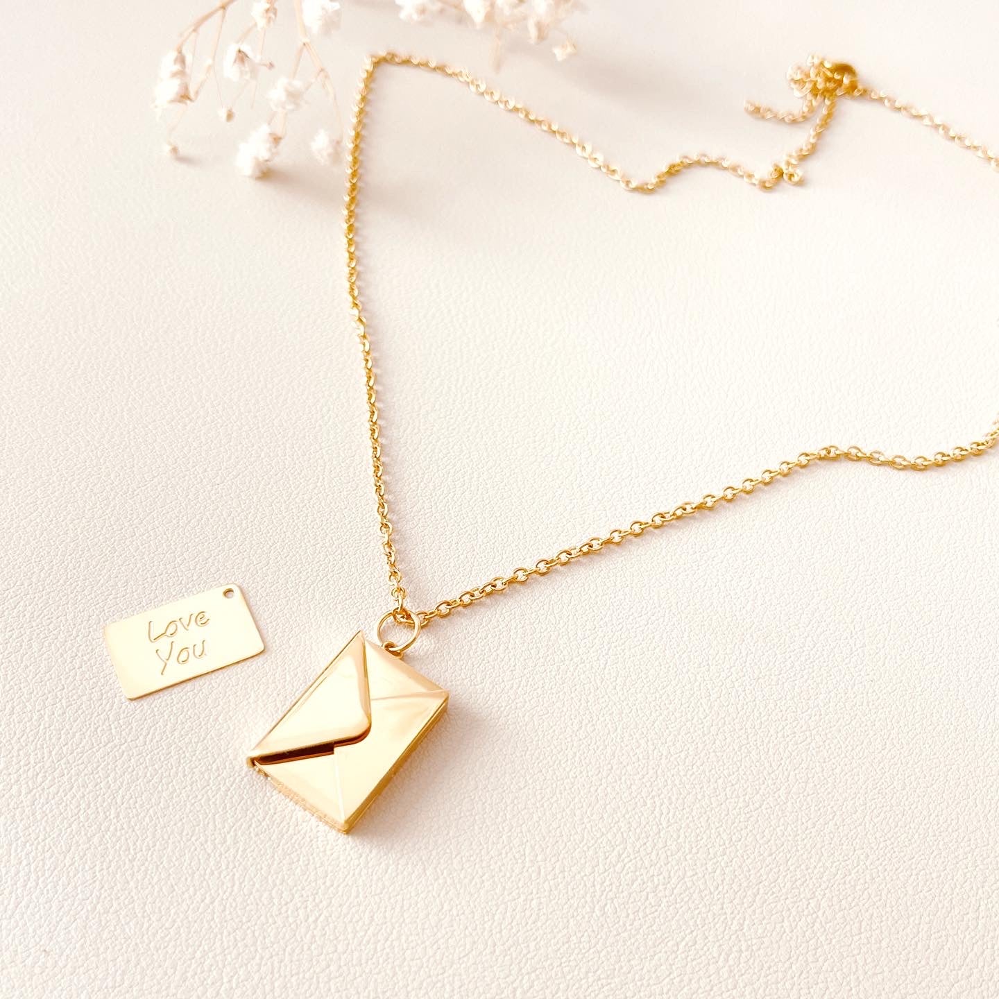Collar Carta de Amor "Love You"💌 (Acero Inoxidable)