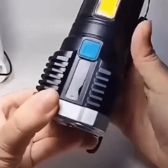 Linterna LED Recargable Pro